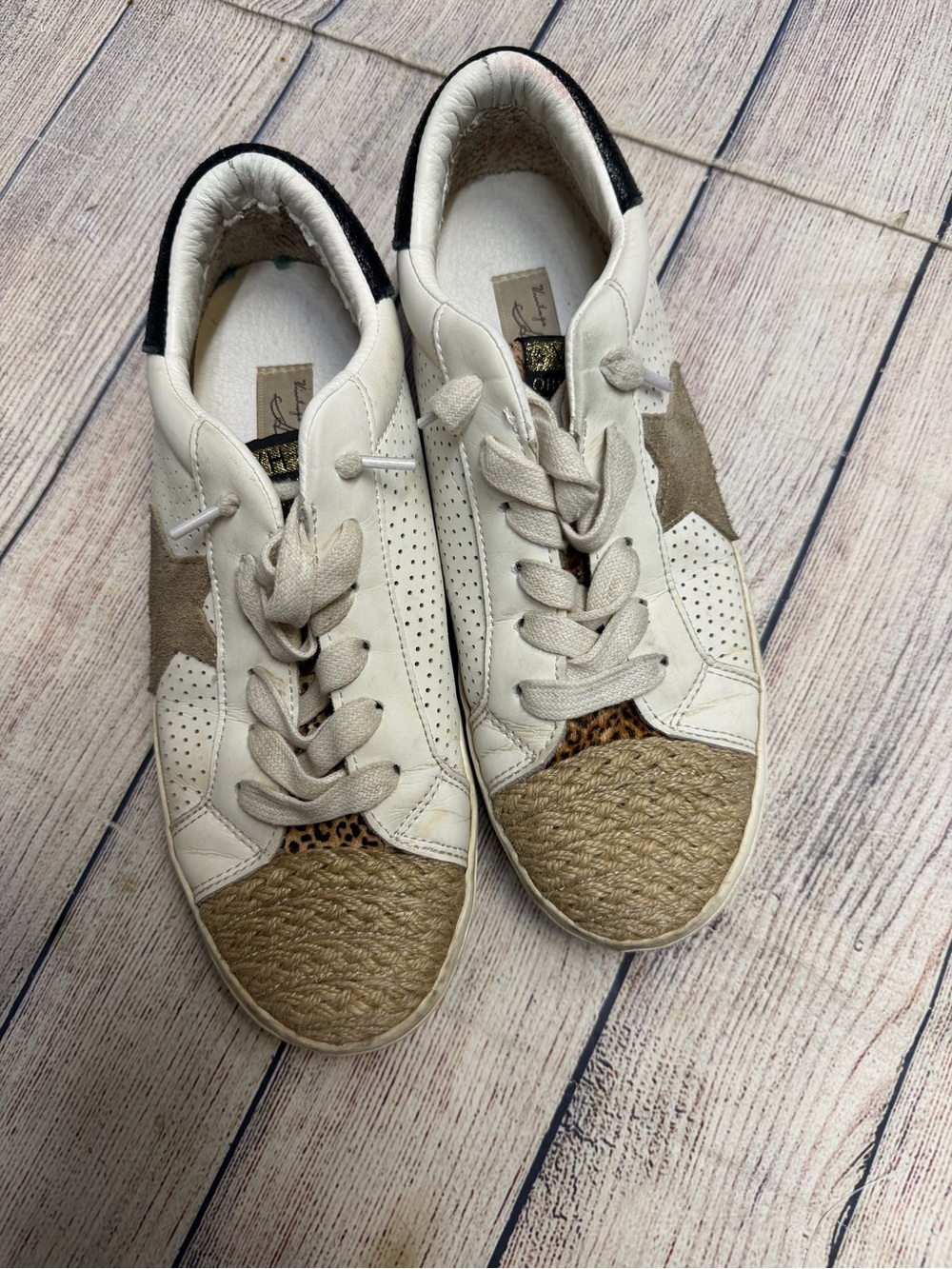 Vintage Havana White & Tan Star Espadrille-Trim Sneakers